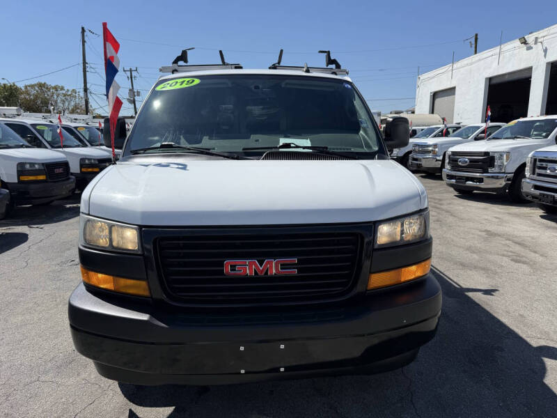 2019 GMC Savana 2500