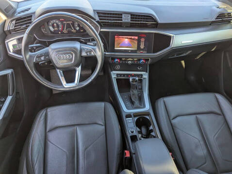 2021 Audi Q3 quattro S line Premium 45 TFSI