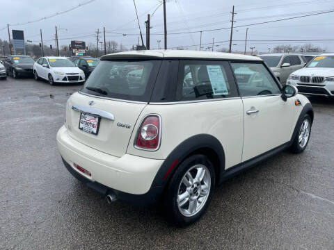 2013 MINI Hardtop Cooper