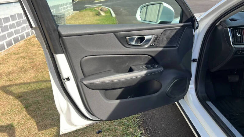 2021 Volvo S60 Recharge T8 Inscription