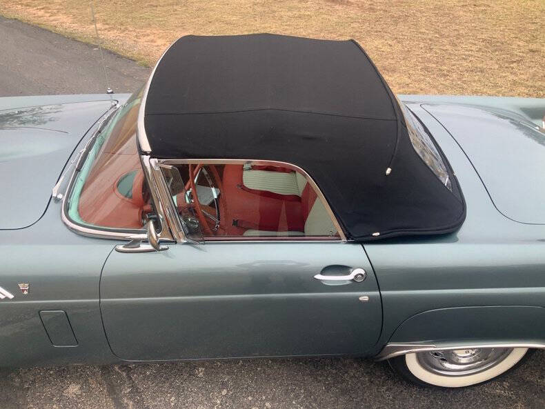 1956 Ford Thunderbird