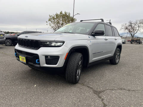 2022 Jeep Grand Cherokee Trailhawk 4xe
