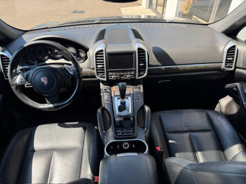 2011 Porsche Cayenne