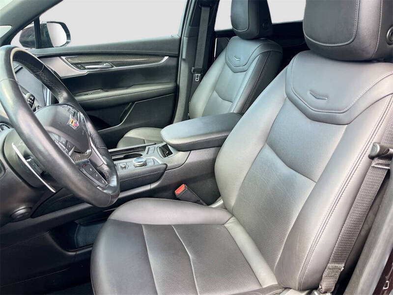 2021 Cadillac XT5 Sport