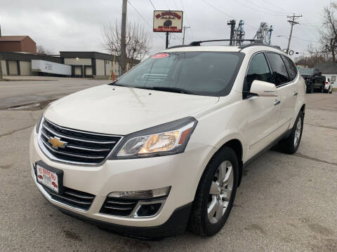 2015 Chevrolet Traverse for sale at El Rancho Auto Sales in Des Moines IA