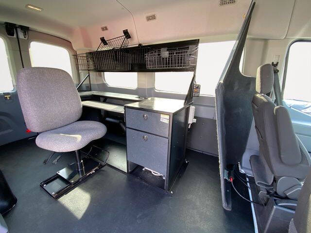 2019 Ford Transit 150 XLT