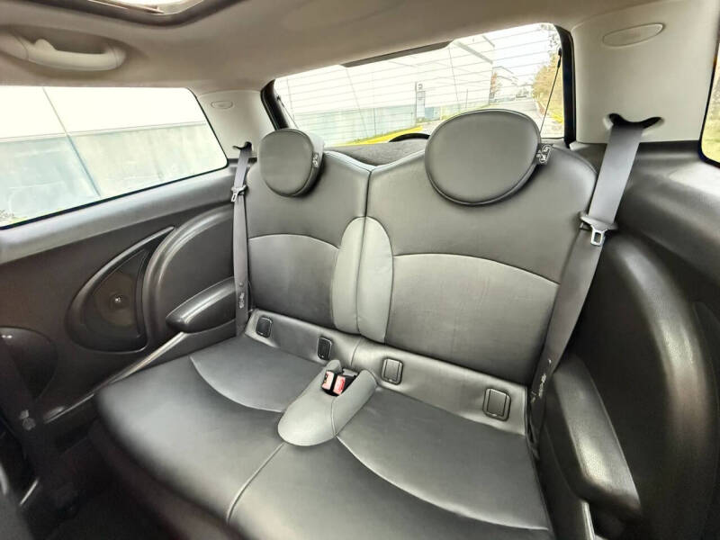 2010 MINI Cooper