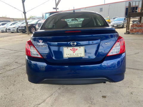 2019 Nissan Versa SV