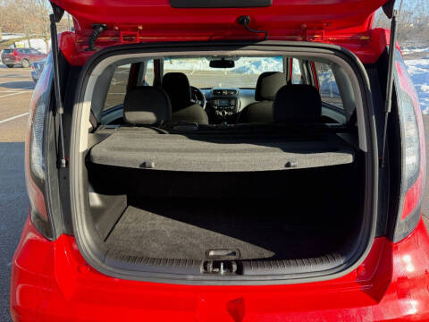 2017 Kia Soul +