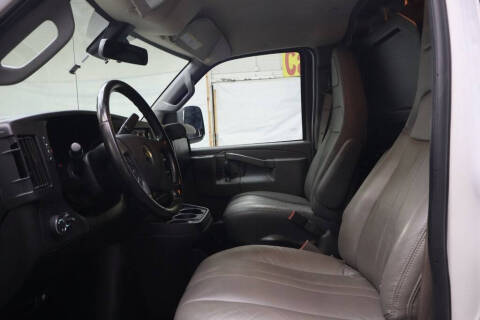 2020 Chevrolet Express 2500