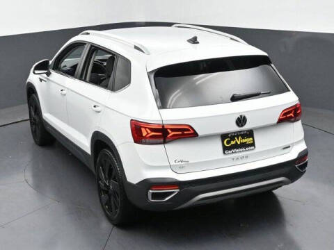 2024 Volkswagen Taos SE 4Motion