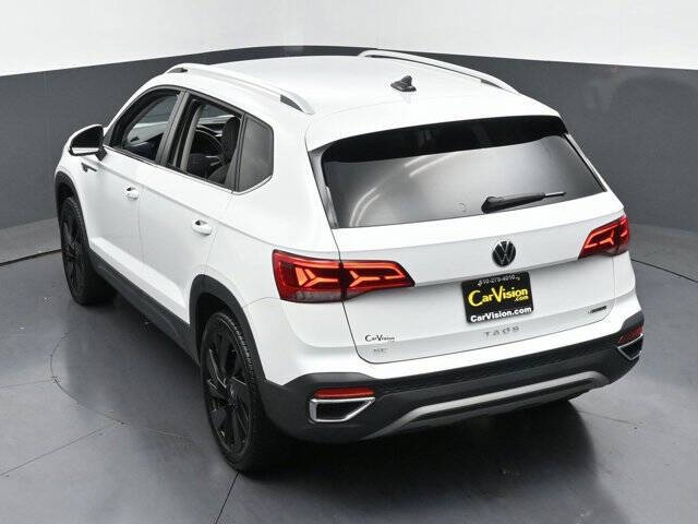 2024 Volkswagen Taos SE 4Motion