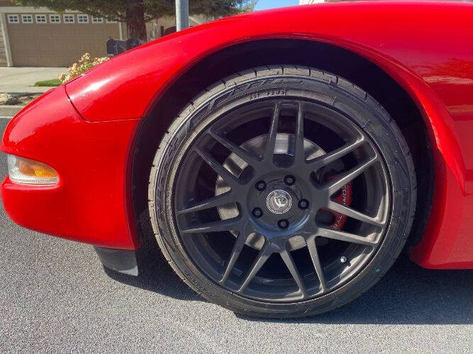 2003 Chevrolet Corvette Z06 - Image 2