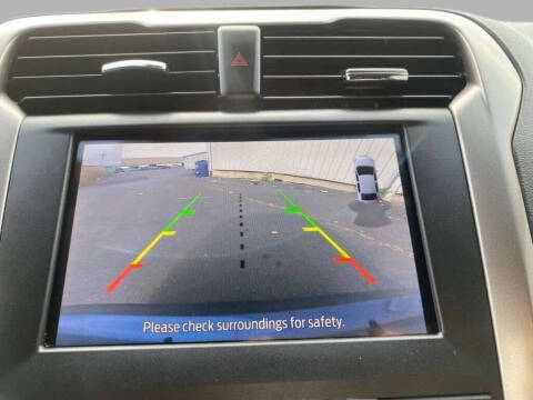 2019 Ford Fusion Hybrid SE