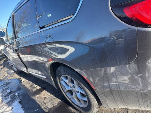 2018 Chrysler Pacifica Touring L Plus