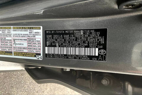 2005 Toyota Matrix XR