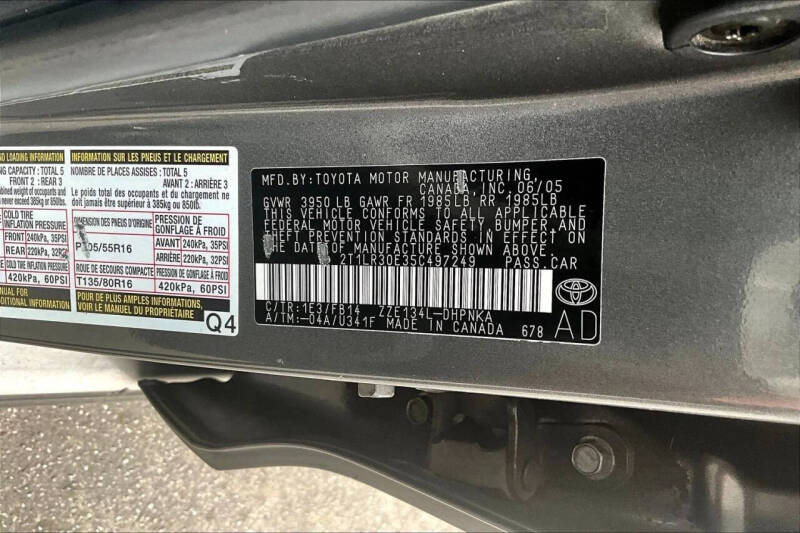 2005 Toyota Matrix XR