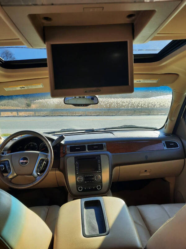 2008 GMC Yukon XL SLT