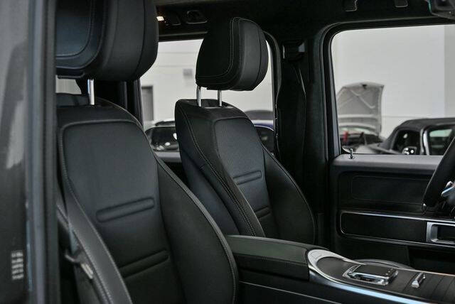 2025 Mercedes-Benz G-Class G 550