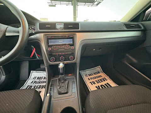 2014 Volkswagen Passat