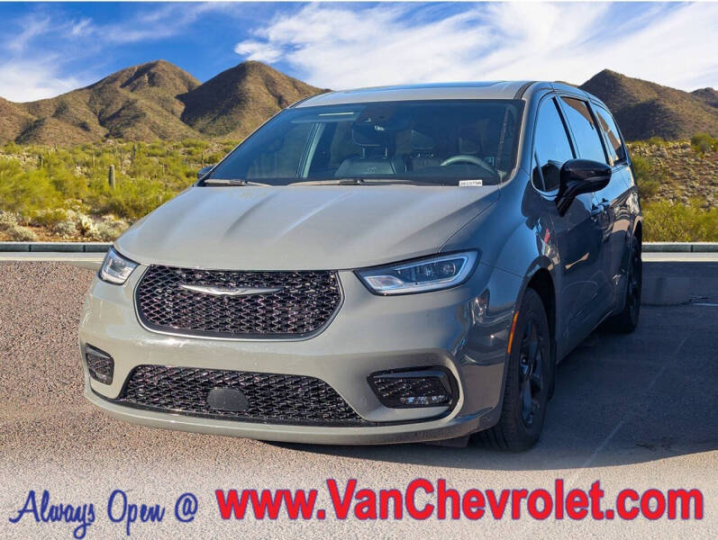 2023 Chrysler Pacifica Plug-In Hybrid Limited