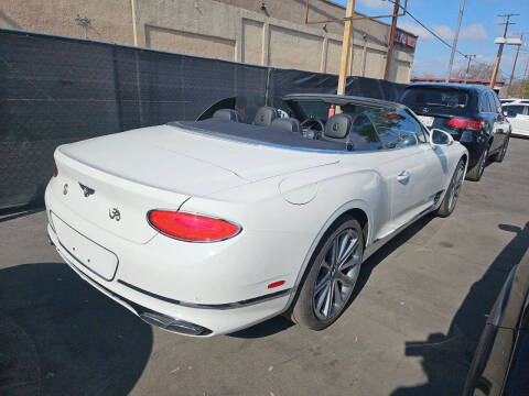 2020 Bentley Continental GTC V8