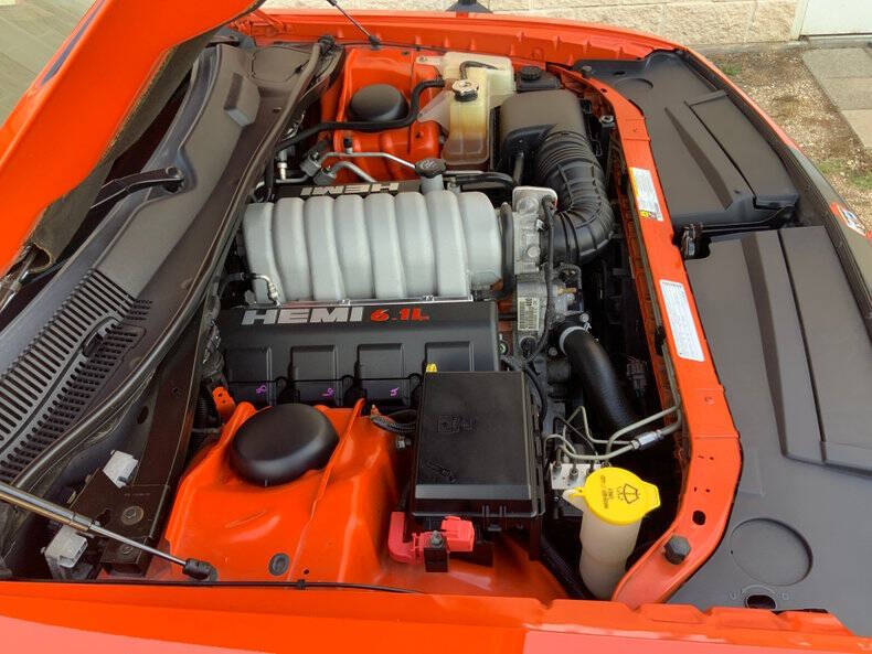 2008 Dodge Challenger SRT8