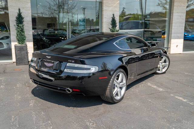 2010 Aston Martin DB9 48