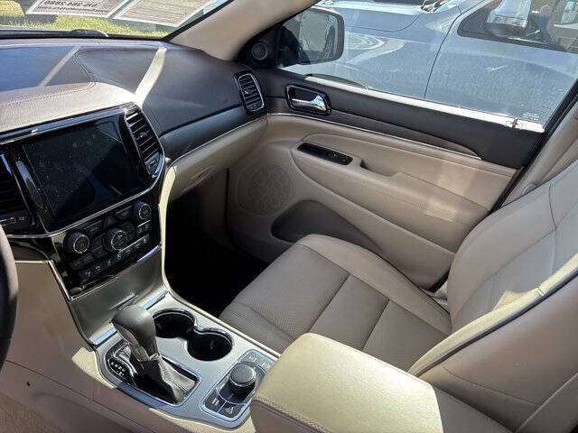 2020 Jeep Grand Cherokee Overland