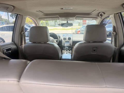 2011 Nissan Rogue SV