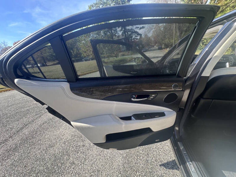 2009 Lexus LS 600h L