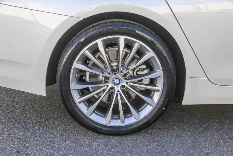 2023 BMW 5 Series 530e