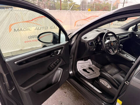 2018 Porsche Macan S