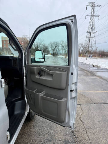 2020 Chevrolet Express 2500