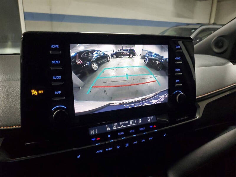 2021 Toyota Sienna XSE 7-Passenger