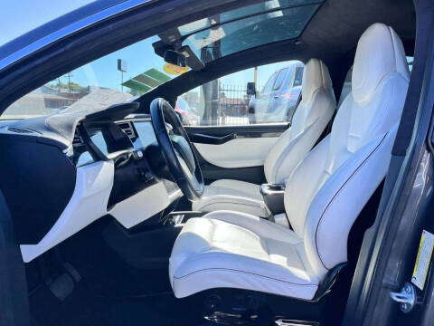 2016 Tesla Model X 75D