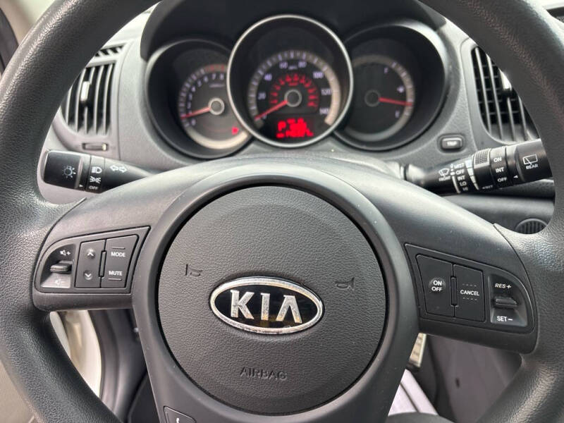 2011 Kia Forte5 EX