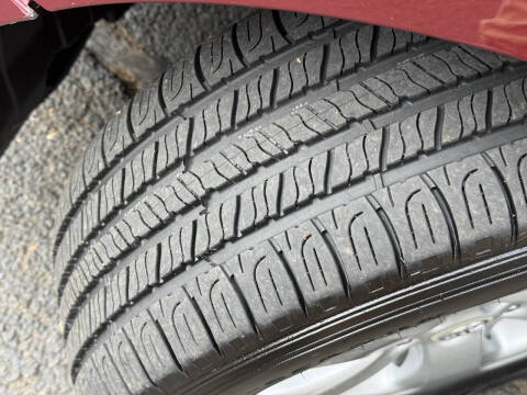 2011 Toyota Sienna LE 8-Passenger