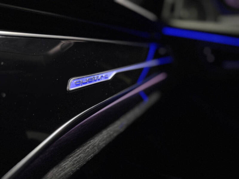 2020 Audi Q8 quattro Premium Plus 55 TFSI