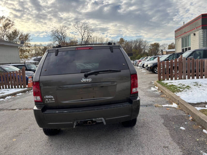 2006 Jeep Grand Cherokee Laredo