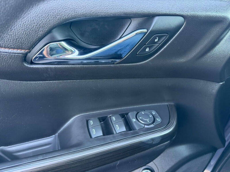 2019 GMC Acadia SLE-2