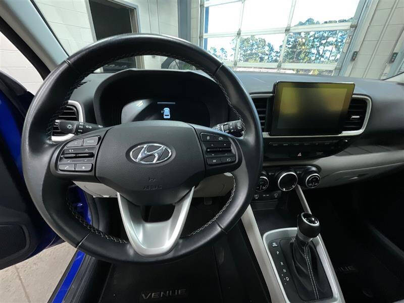 2024 Hyundai Venue SEL