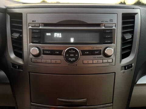 2010 Subaru Outback 2.5i Premium