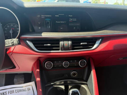 2020 Alfa Romeo Stelvio Ti