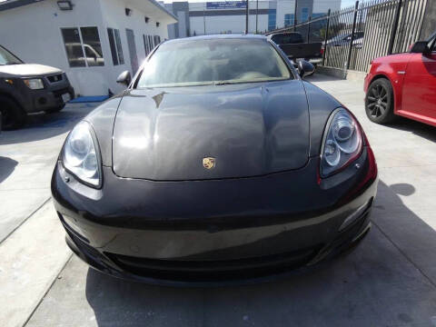 2011 Porsche Panamera 4