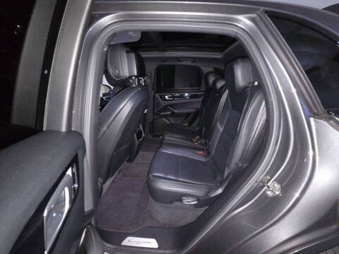 2019 Porsche Cayenne S