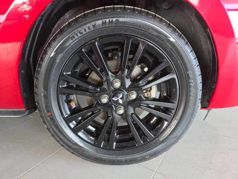 2020 Mitsubishi Mirage LE