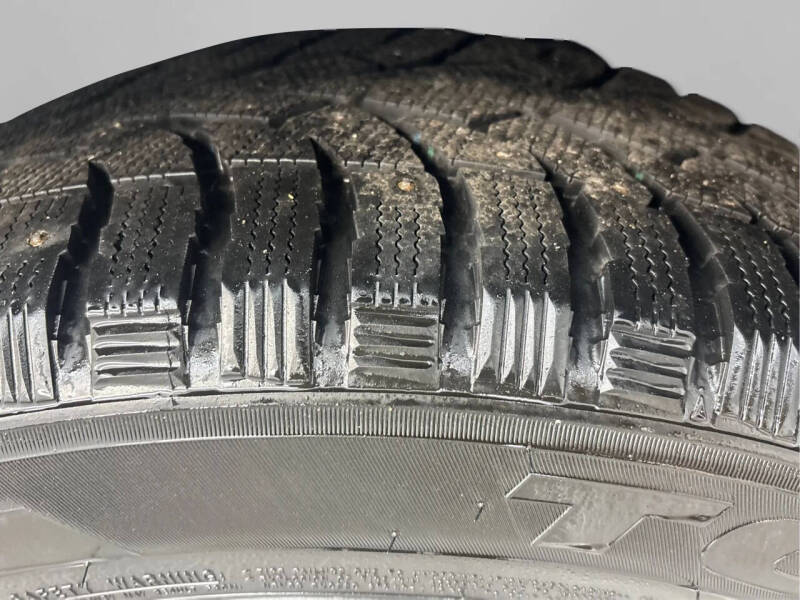 2021 Volvo XC90 T5 Momentum