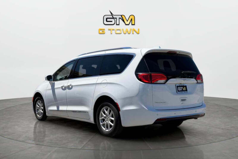 2020 Chrysler Pacifica Touring L