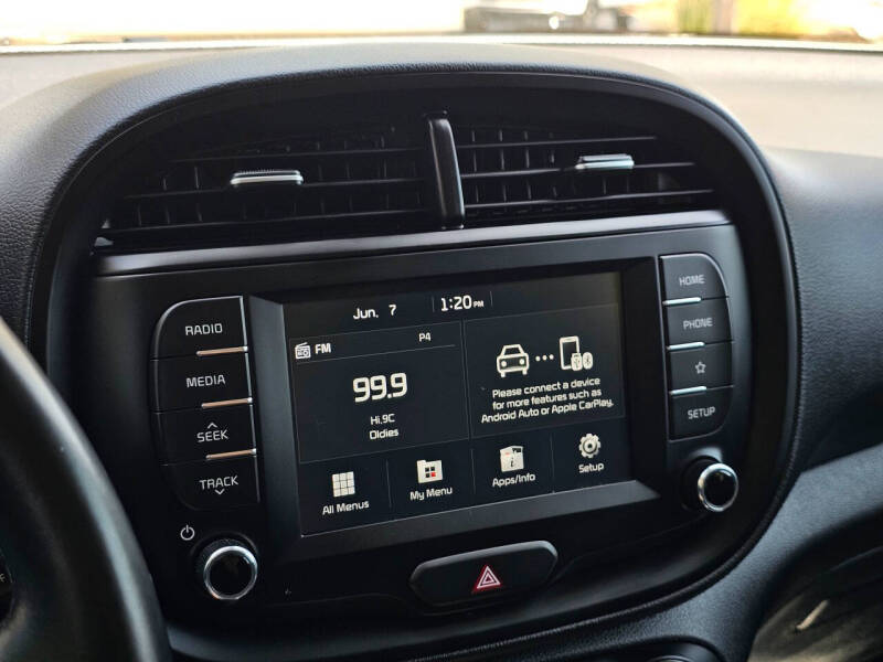 2021 Kia Soul GT-Line